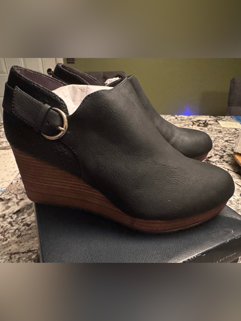 Dr. Scholl’s Women’s Black Wedge Clogs with Buckle Accent
